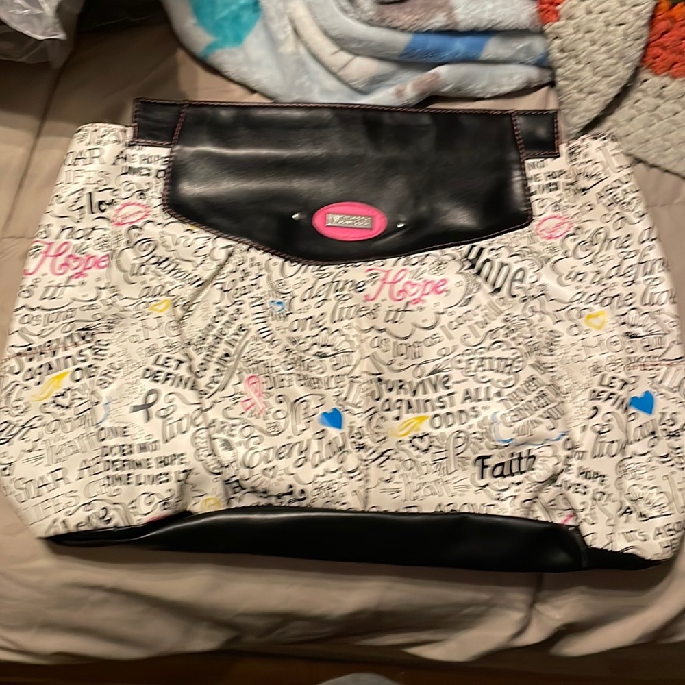 Miche Prima Hope graffiti shell